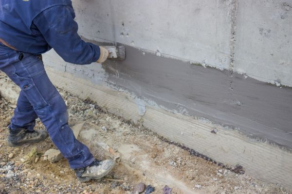 Foundation Crack Sealing in Lima